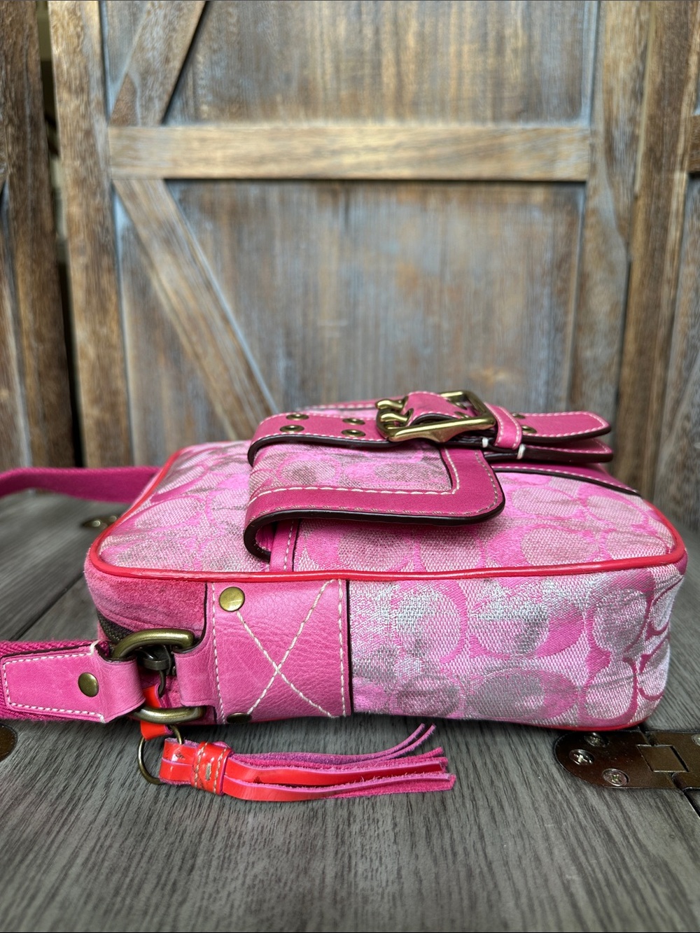Coach Vintage Y2K Pink Fuchsia Signature C Logo Crossbody Purse Style 2187 - Picture 4 of 14
